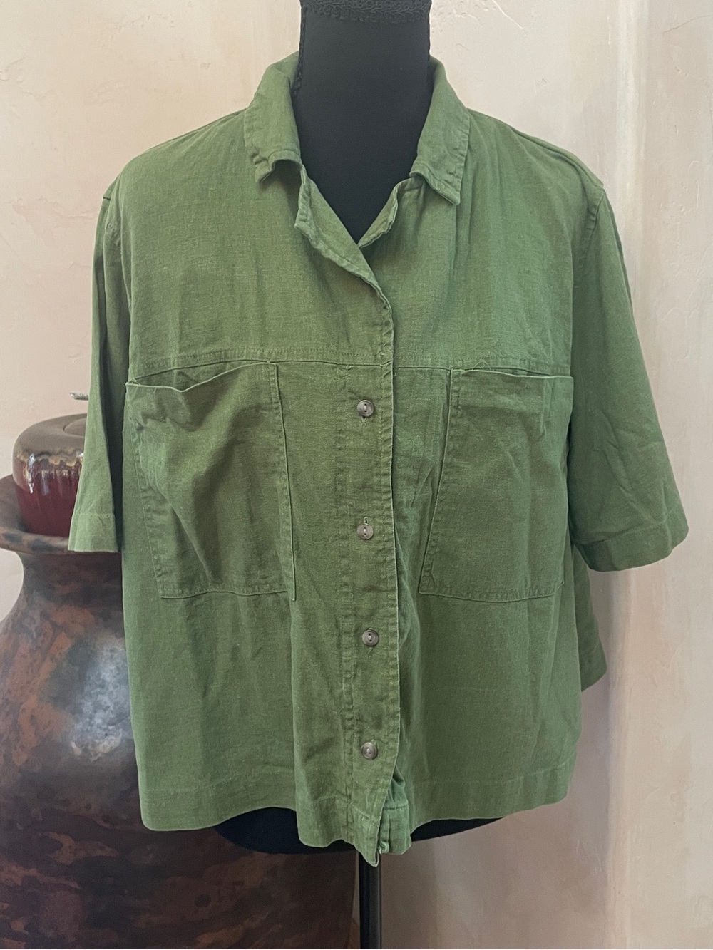 Universal Thread cropped linen top